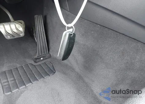 2015 BMW 320 I z USA, uszkodzony, nr VIN WBA3B1C51FK137768